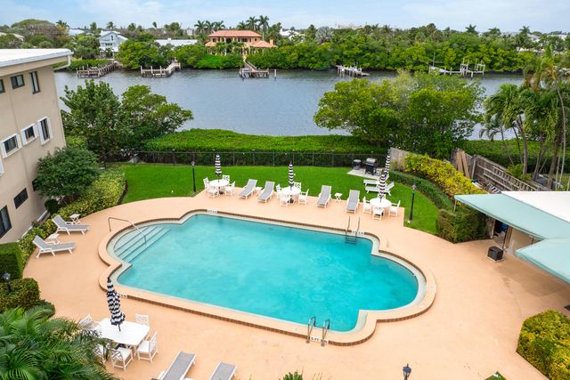 3605 S Ocean Boulevard 229, Palm Beach, FL 33480