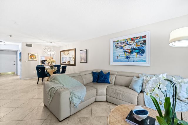 3605 S Ocean Boulevard 229, Palm Beach, FL 33480