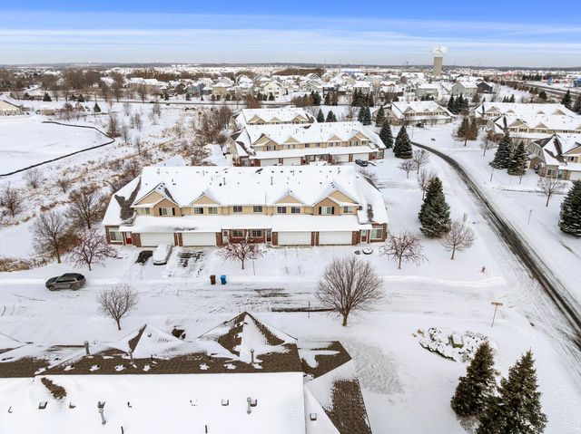 16427 Elm Creek Lane 5038, Lakeville, MN 55044