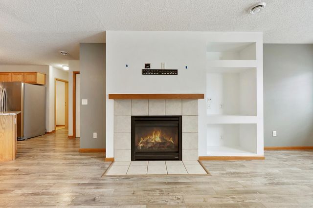 16427 Elm Creek Lane 5038, Lakeville, MN 55044