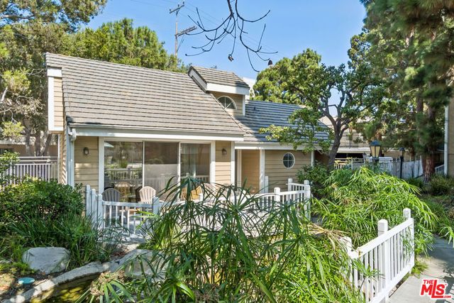 8500 Falmouth Avenue 3202, Playa Del Rey, CA 90293