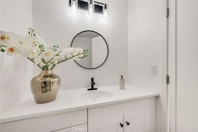 6425 Stover, Riverside, CA 92505