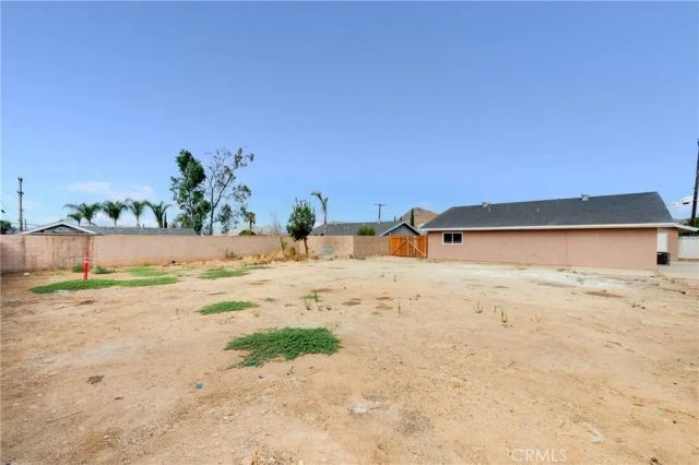 6425 Stover, Riverside, CA 92505
