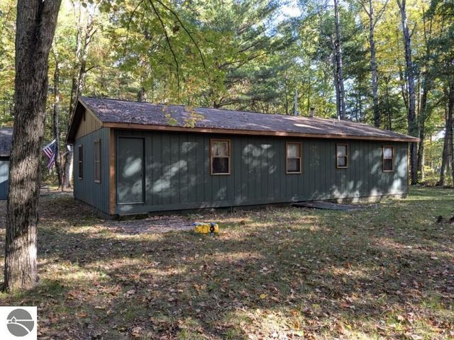 6853 Ruth Road, Oscoda, MI 48750