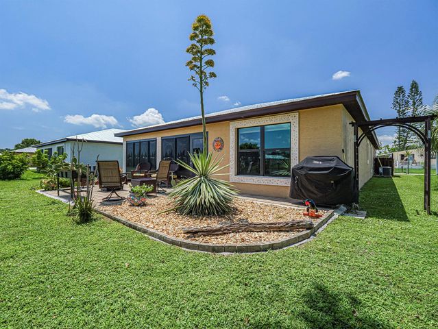 23 Arboles Del Norte, Fort Pierce, FL 34951