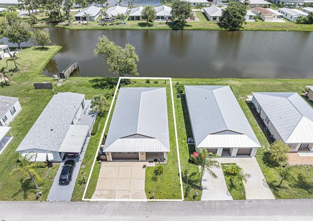 23 Arboles Del Norte, Fort Pierce, FL 34951