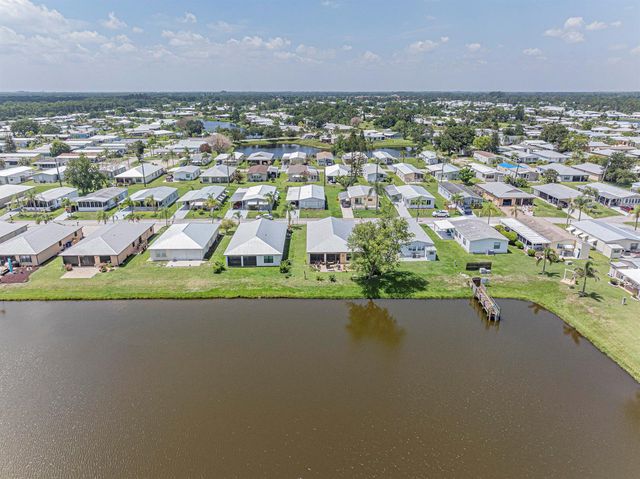 23 Arboles Del Norte, Fort Pierce, FL 34951