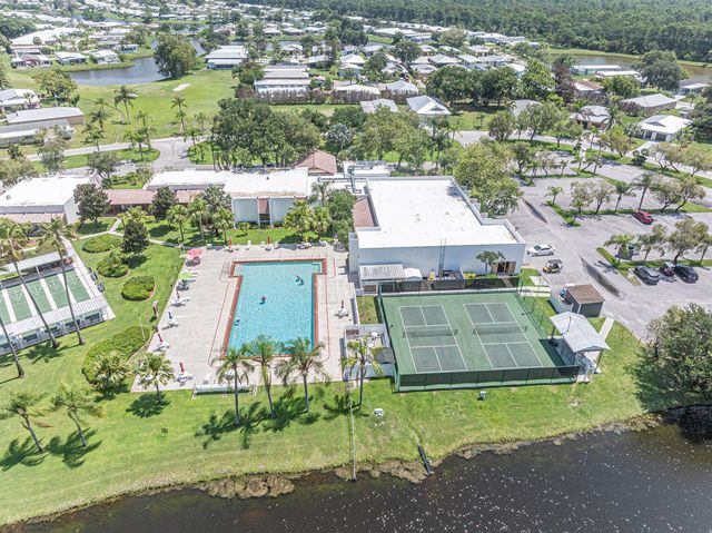 23 Arboles Del Norte, Fort Pierce, FL 34951