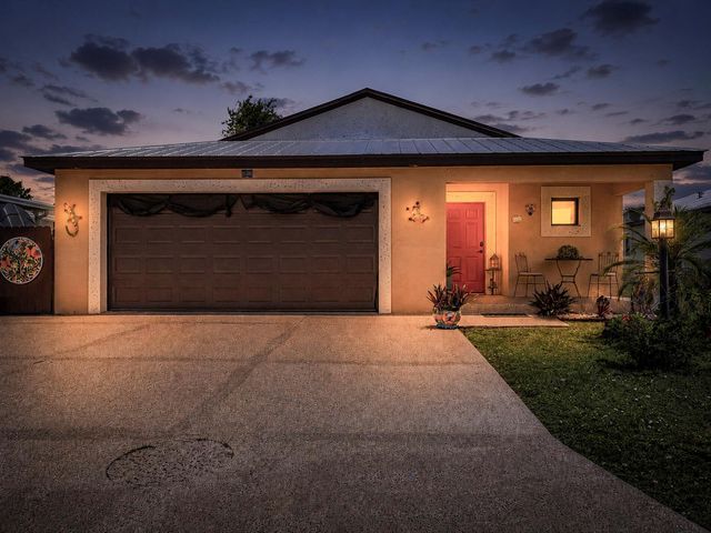 23 Arboles Del Norte, Fort Pierce, FL 34951