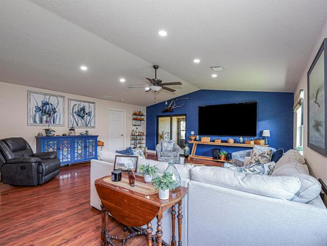 23 Arboles Del Norte, Fort Pierce, FL 34951