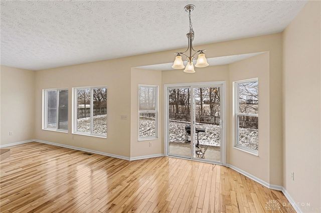 2880 Manor Court, Troy, OH 45373