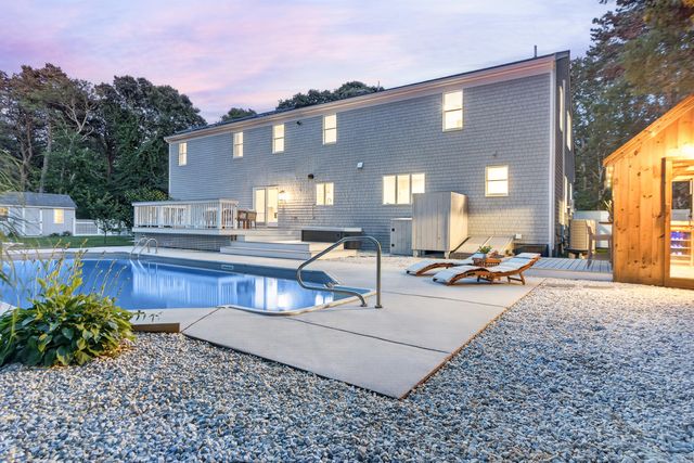 37 Autumn Court, Brewster, MA 02631