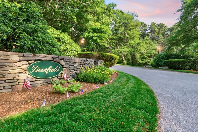 37 Autumn Court, Brewster, MA 02631