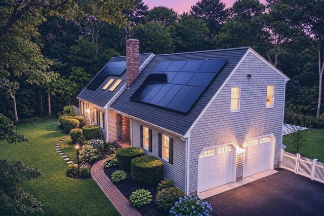 37 Autumn Court, Brewster, MA 02631