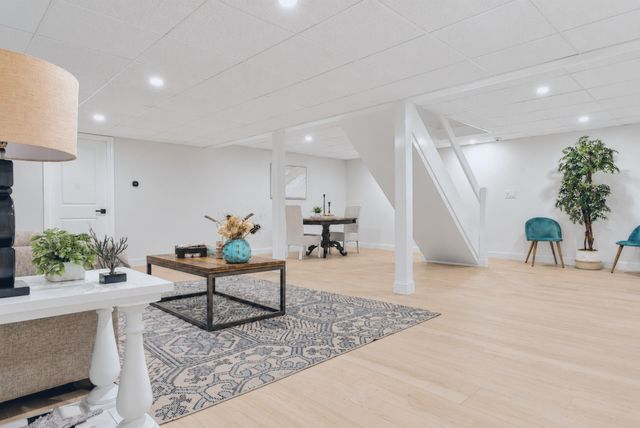 37 Autumn Court, Brewster, MA 02631