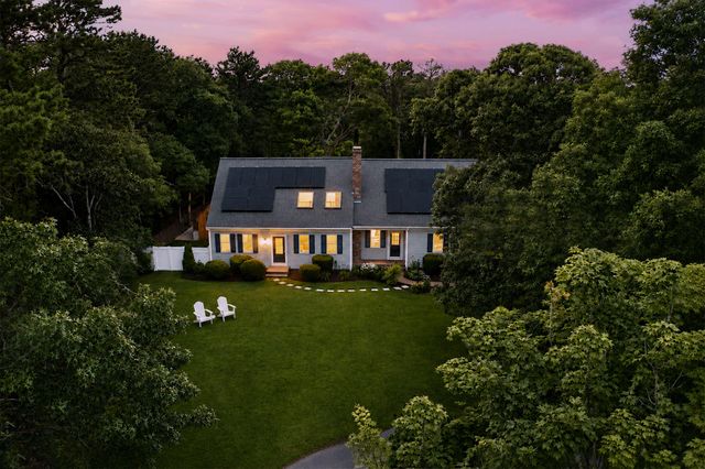 37 Autumn Court, Brewster, MA 02631