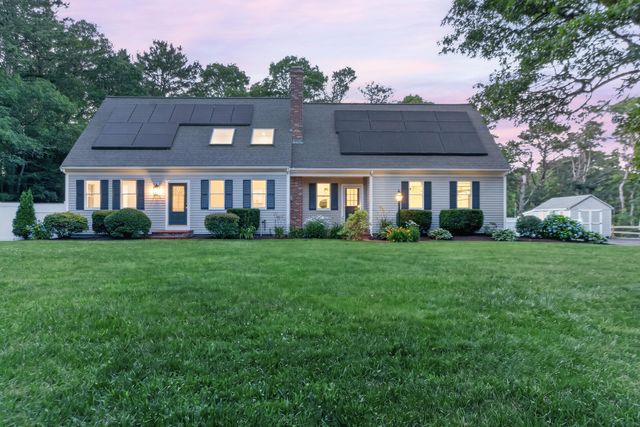 37 Autumn Court, Brewster, MA 02631