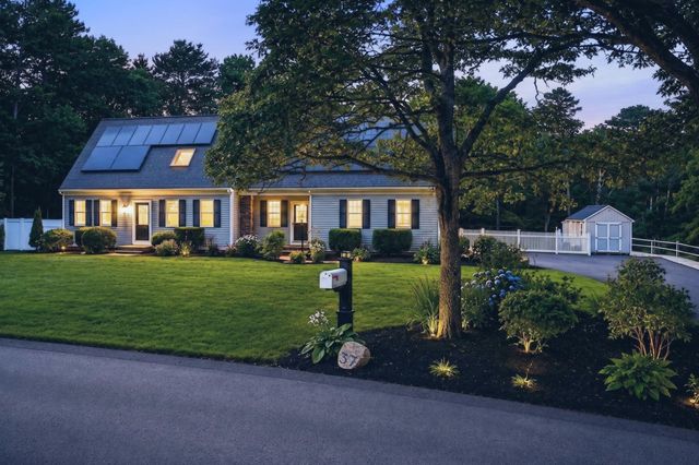 37 Autumn Court, Brewster, MA 02631