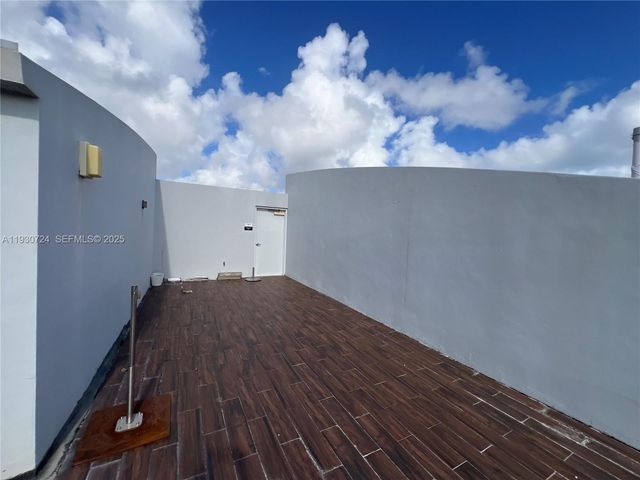 2950 NE 188th St 531, Aventura, FL 33180