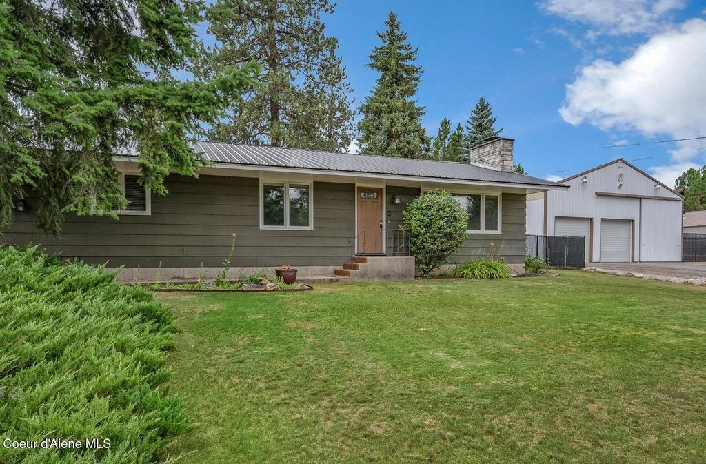 12119 N BURDETTE LN, Hauser, ID 83854