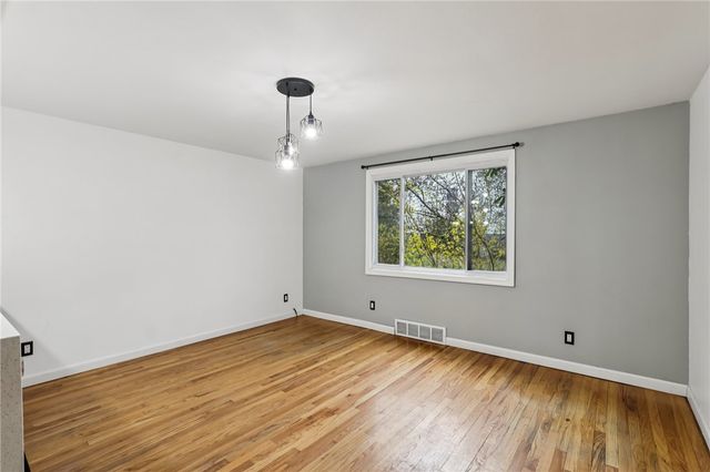 1000 Woodland Rd, Blawnox, PA 15238