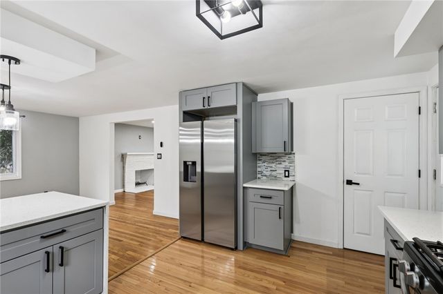 1000 Woodland Rd, Blawnox, PA 15238