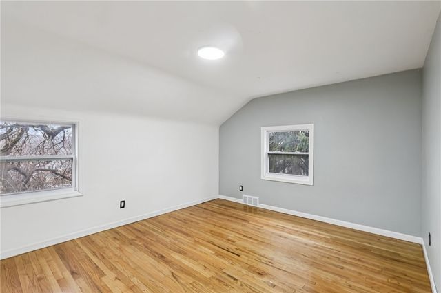 1000 Woodland Rd, Blawnox, PA 15238