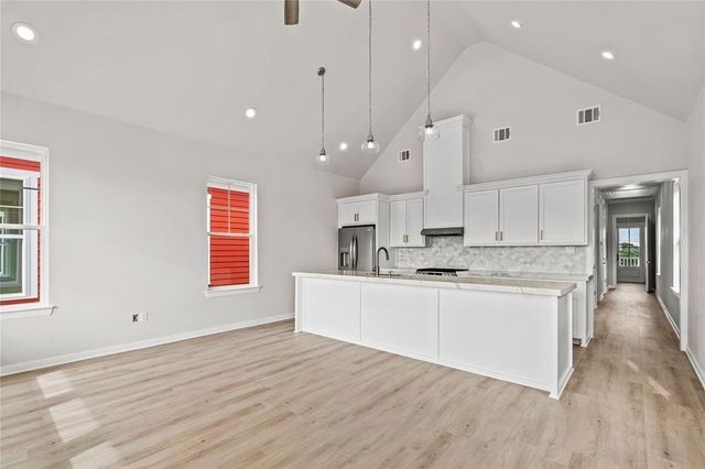 1104 62nd Street, Galveston, TX 77551