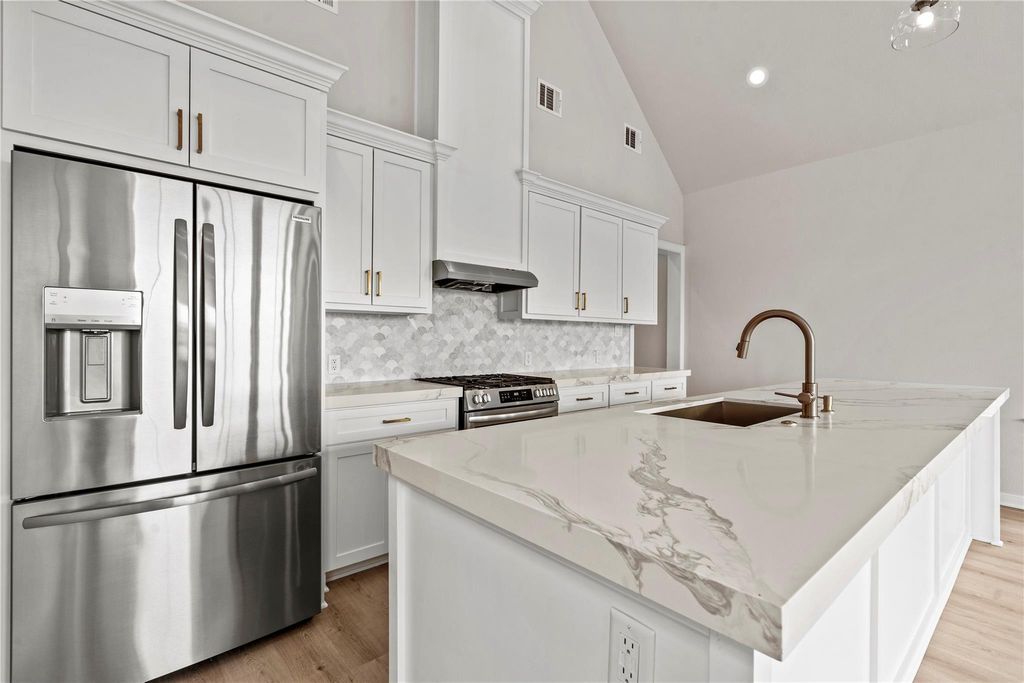 1104 62nd Street, Galveston, TX 77551