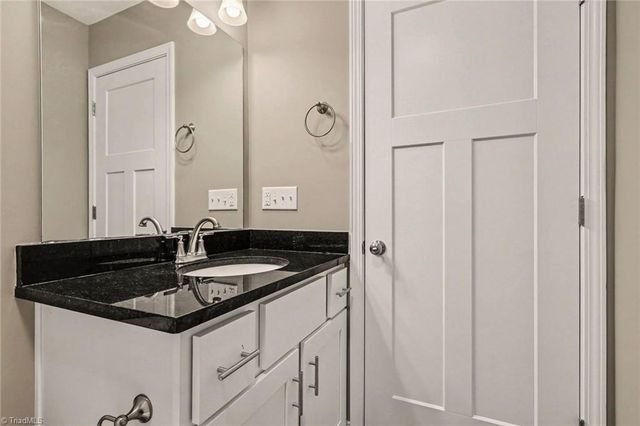 6684 US Highway 64 W, Asheboro, NC 27205