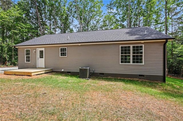 6684 US Highway 64 W, Asheboro, NC 27205