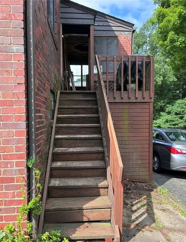 170 Spring Grove Rd, Penn Hills, PA 15235