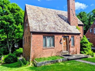 170 Spring Grove Rd, Penn Hills, PA 15235