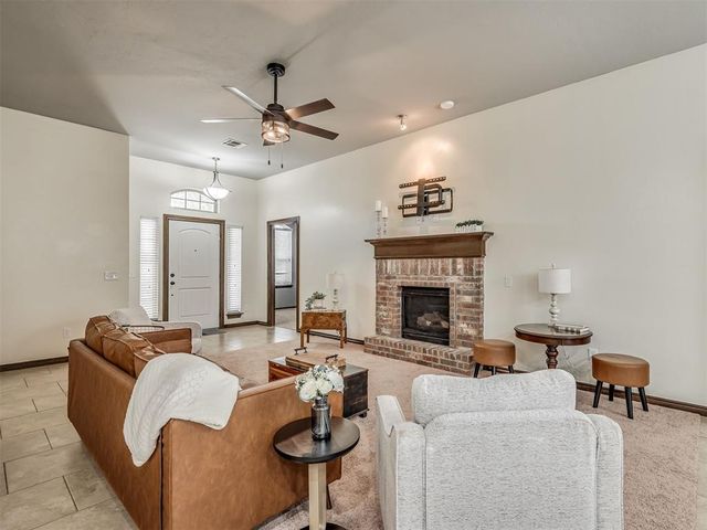 4017 Acoma Drive, Moore, OK 73160