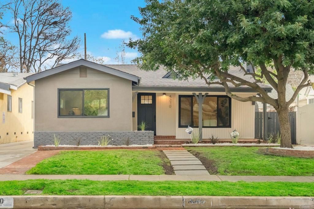 Image 4 of property listing at 4210 Alcove Ave, Studio City, CA 91604