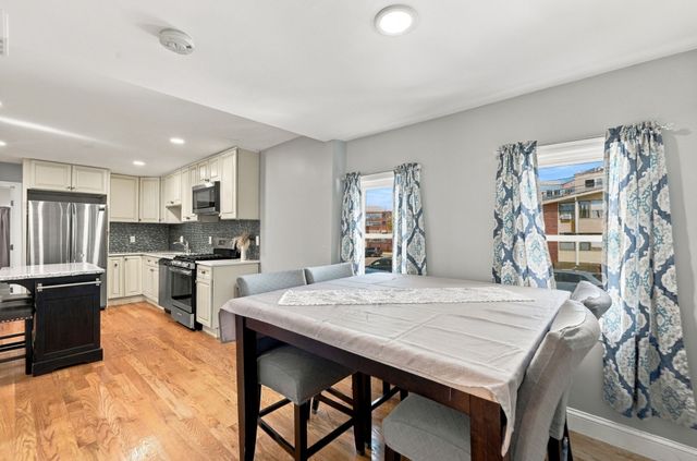 24 Lummus Ct, Lynn, MA 01904
