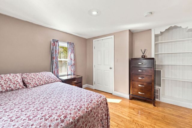 24 Lummus Ct, Lynn, MA 01904