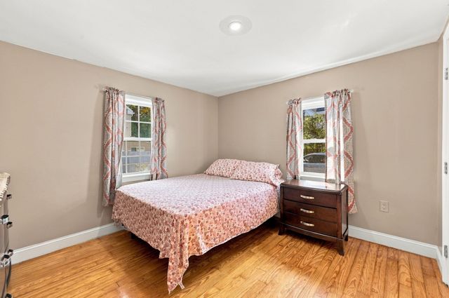 24 Lummus Ct, Lynn, MA 01904