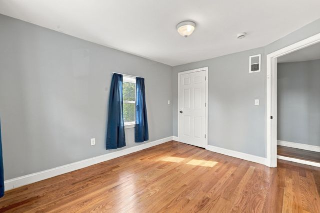 24 Lummus Ct, Lynn, MA 01904