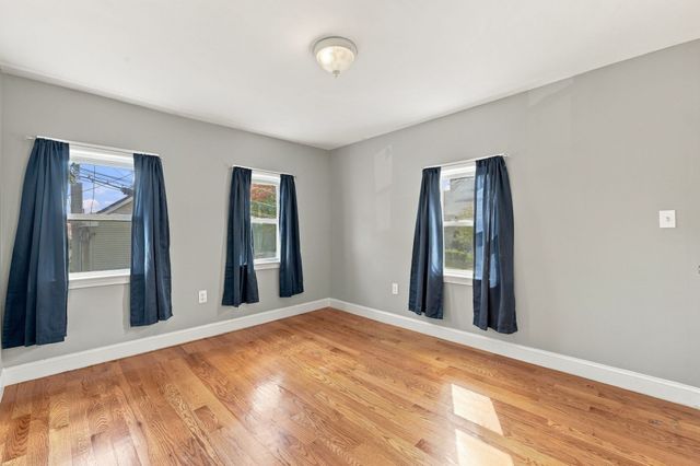 24 Lummus Ct, Lynn, MA 01904