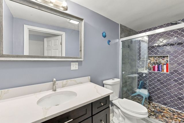 24 Lummus Ct, Lynn, MA 01904