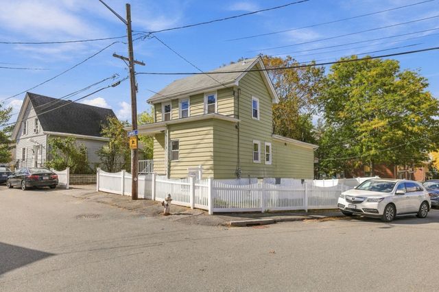 24 Lummus Ct, Lynn, MA 01904
