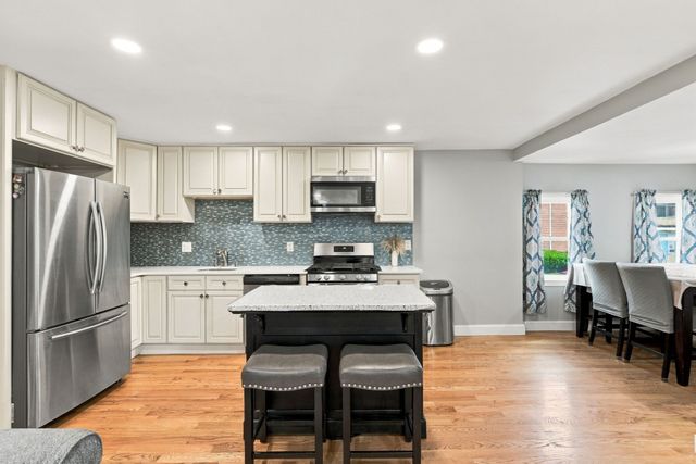 24 Lummus Ct, Lynn, MA 01904