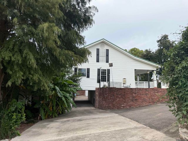 58416 Bayou Rd, Plaquemine, LA 70764