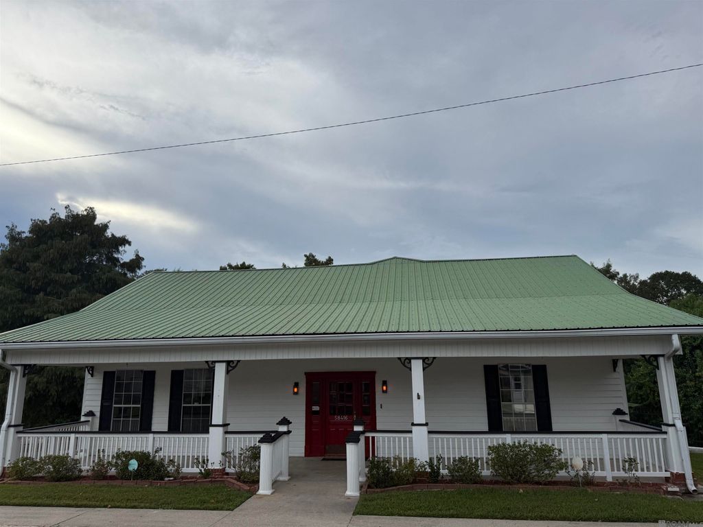 58416 Bayou Rd, Plaquemine, LA 70764
