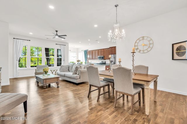 3 Raccoon Lane, Barnegat, NJ 08005