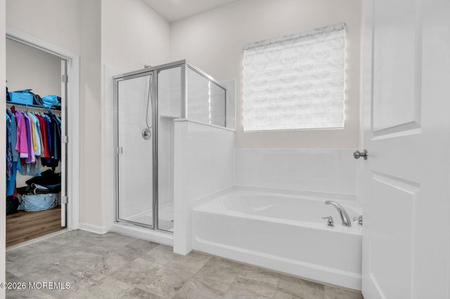3 Raccoon Lane, Barnegat, NJ 08005