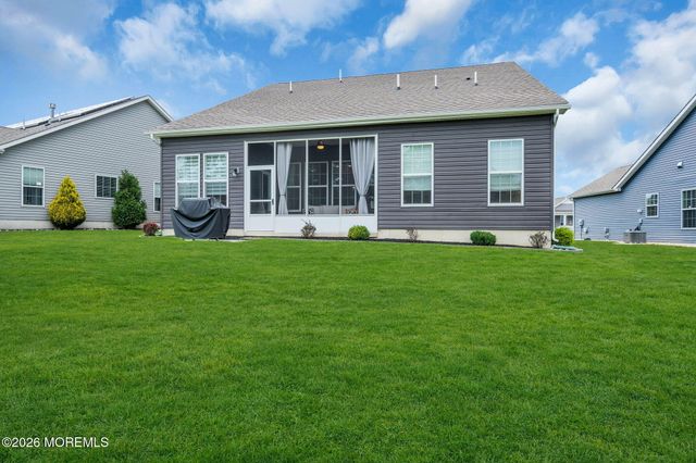 3 Raccoon Lane, Barnegat, NJ 08005