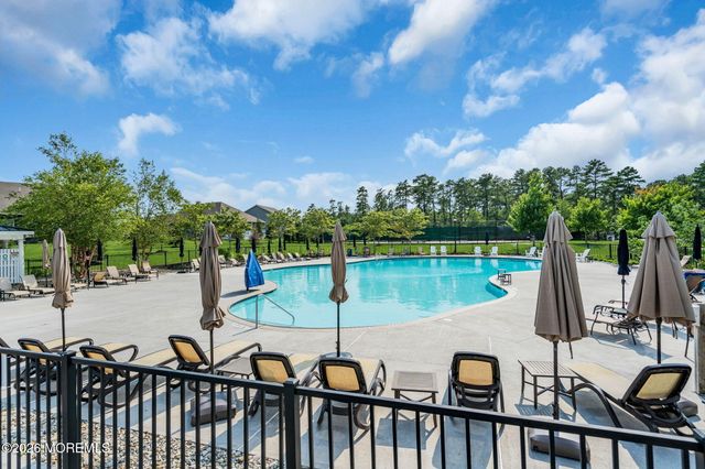 3 Raccoon Lane, Barnegat, NJ 08005