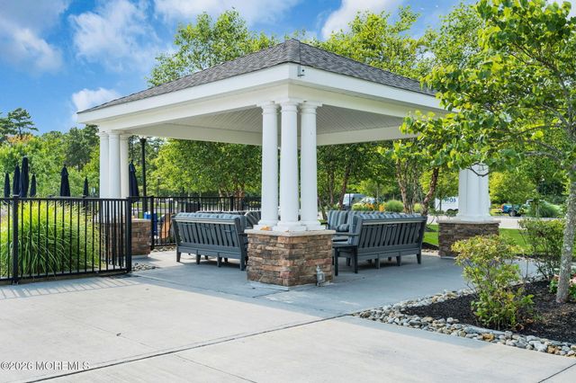 3 Raccoon Lane, Barnegat, NJ 08005